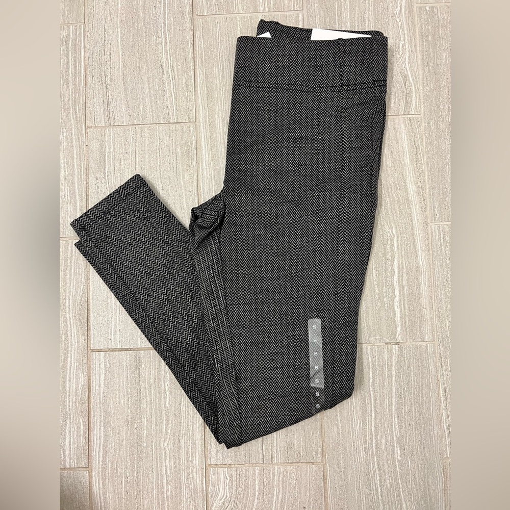 Brand new LOFT leggings